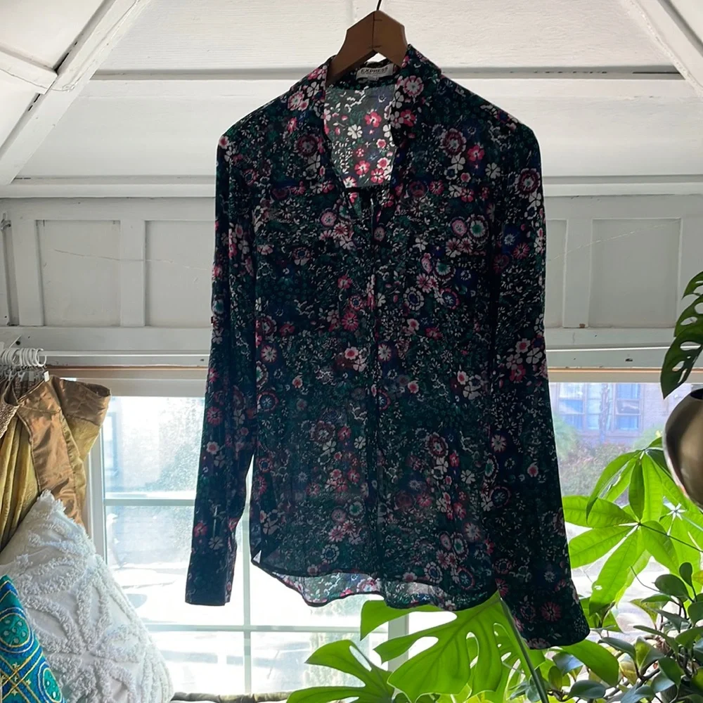 Express Portofino Slim Fit Long Sleeve Black Floral - Picture 1 of 4